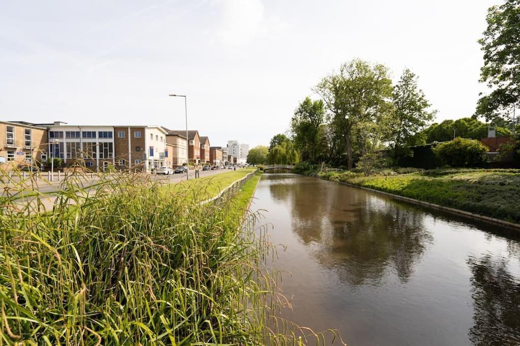 Hemel Apartments - Riverside Retreat Hemel Hempstead Exterior photo